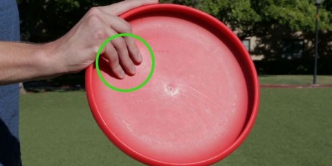 'N frisbee gooi