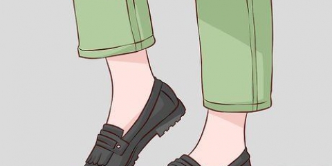 Groen broek aan