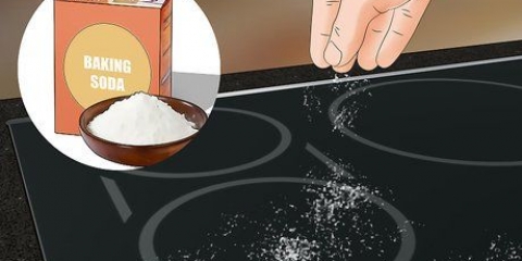 Maak 'n keramiekplaat skoon