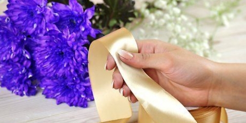 Die maak van 'n pols corsage