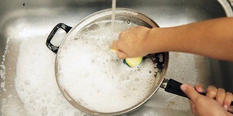 Brand 'n vlekvrye staal pan