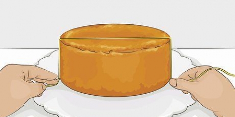 Bedek 'n koek met fondant
