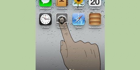 Hoe om emoji's op jou iphone te kry
