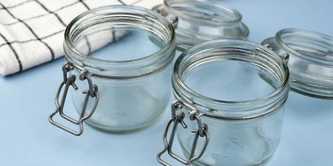 Steriliseer bottels en flesse vir inmaak