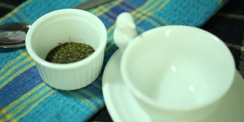 Groene thee zetten