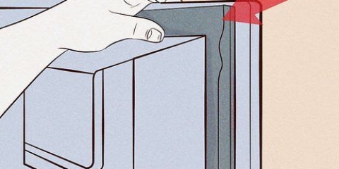 Die vervanging van die deurseël van 'n yskas