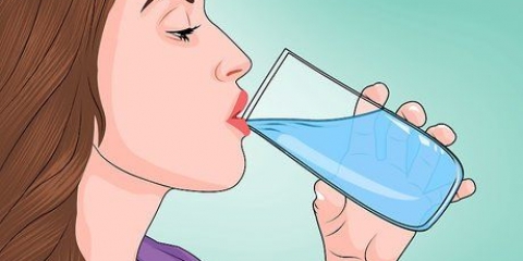 Maak die geluid van 'n waterdruppel met jou mond