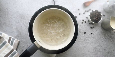 Koffie op die fornuis zetten