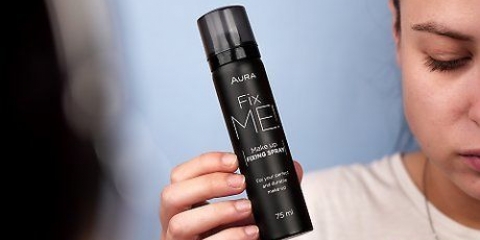 Gebruik make-up spuit