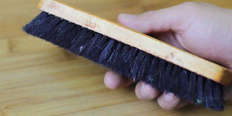 Maak rou hout skoon