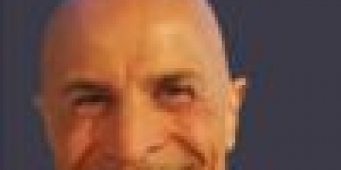 Praat met 'n skaam meisie