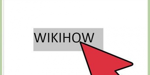 Hoe om omlyn teks in word te skep