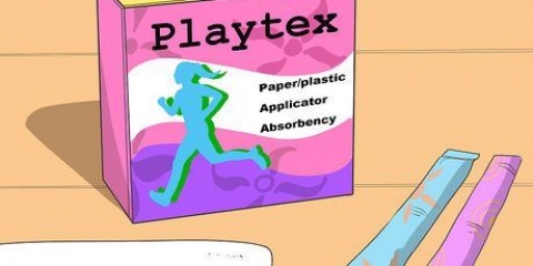 Om 'n tampon vir die eerste keer in te sit