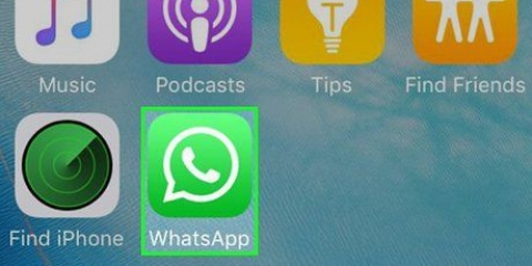 Kyk of iemand jou nommer op whatsapp het