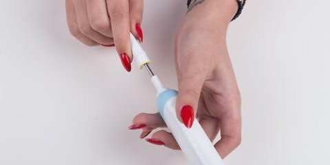 Verwyder swart vuilheid van 'n philips sonicare
