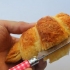 Warm croissants op