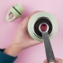 Hoe om 'n vlekvrye staal waterbottel skoon te maak